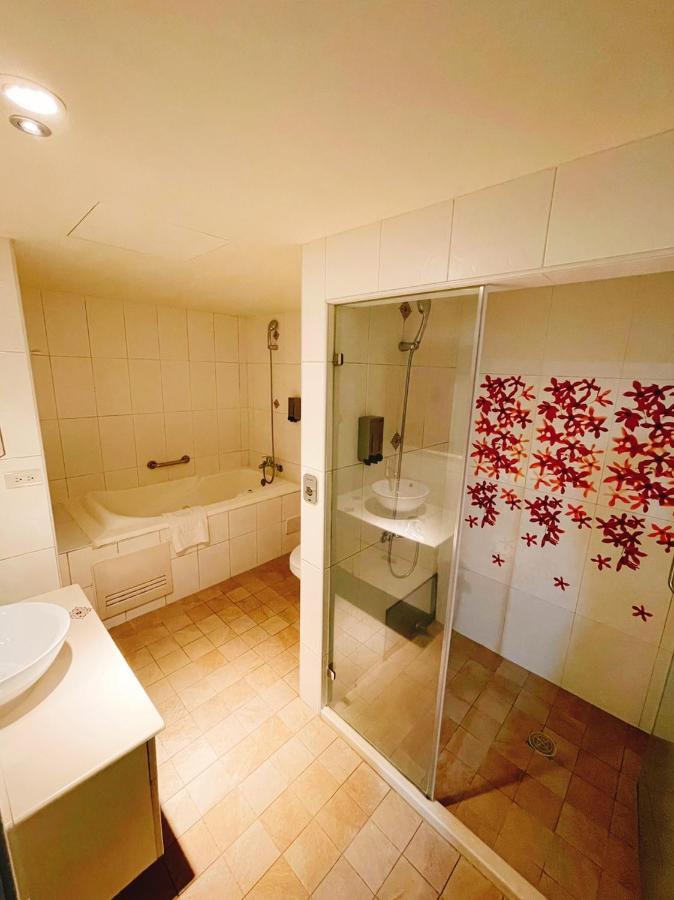 Joy Garden Hotel Гаосюн Екстер'єр фото